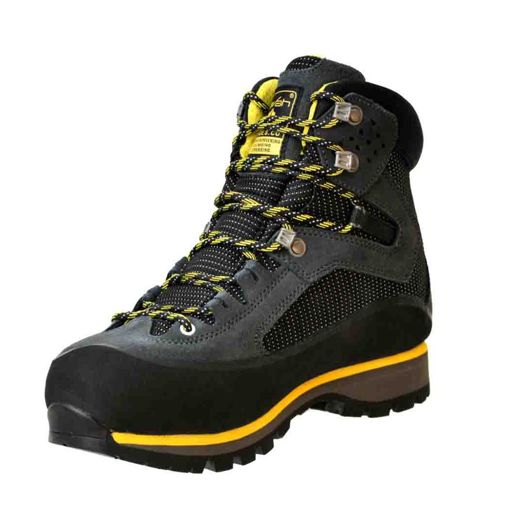 کفش کوهنوردی لاوان مدل سهند پرو