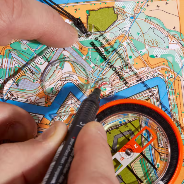 قطب نما چند کاره Geonaute مدل Begin-100