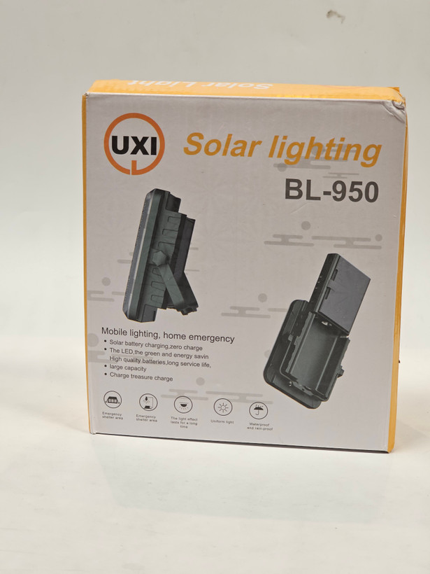 چراغ و پروژکتور شارژی خورشیدی برند UXI مدل BL950